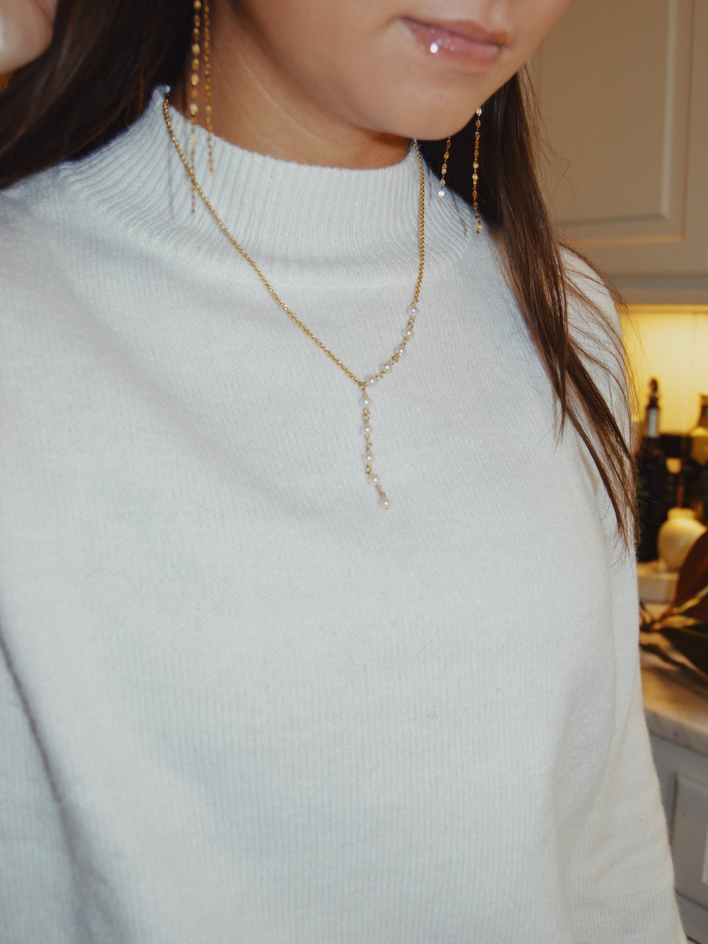 Dainty Pearl Lariat