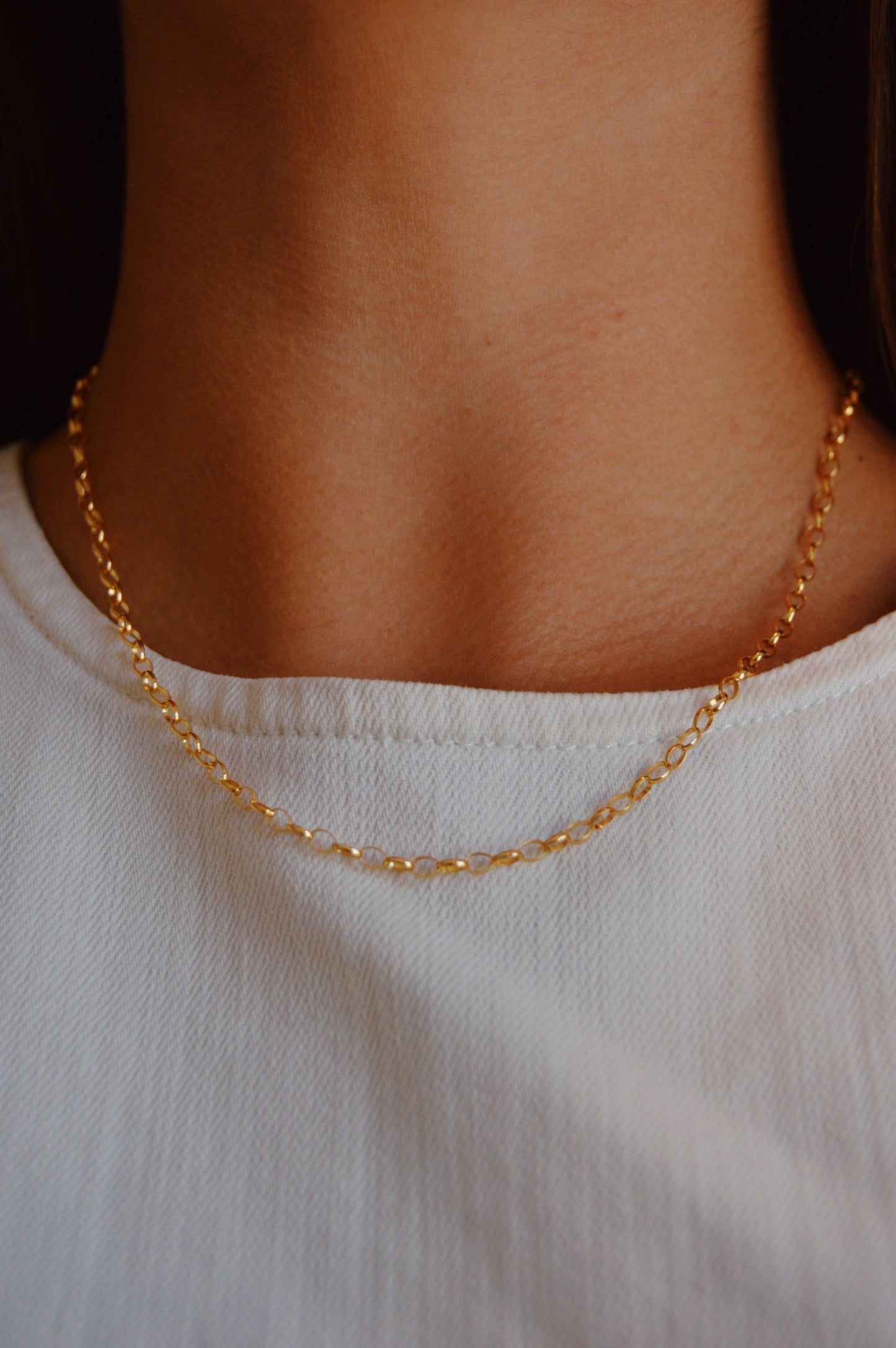 Dainty Oval Chain Necklace