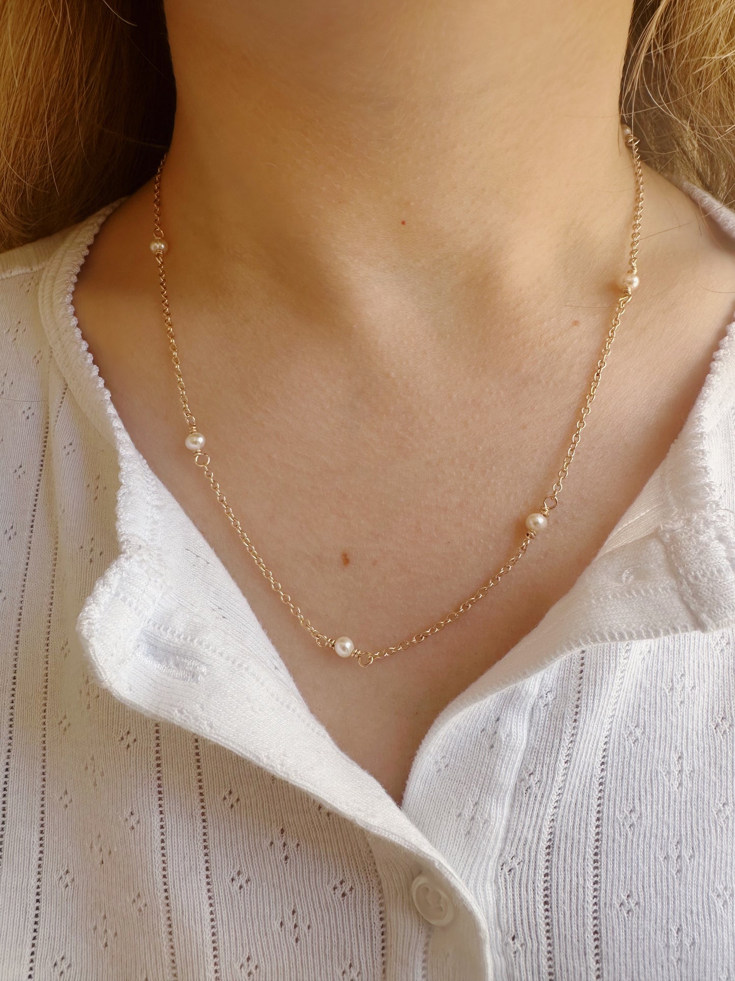 Dainty Pearl Layer