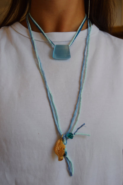 Floating Silk - Iridescent Agate