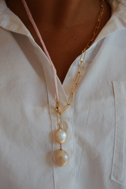 Clasp in Front Silk and Pearl