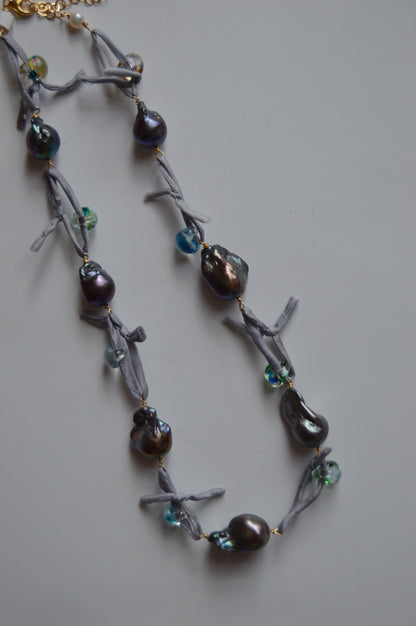 Silk and Pearl Layer - Silver Tidepool
