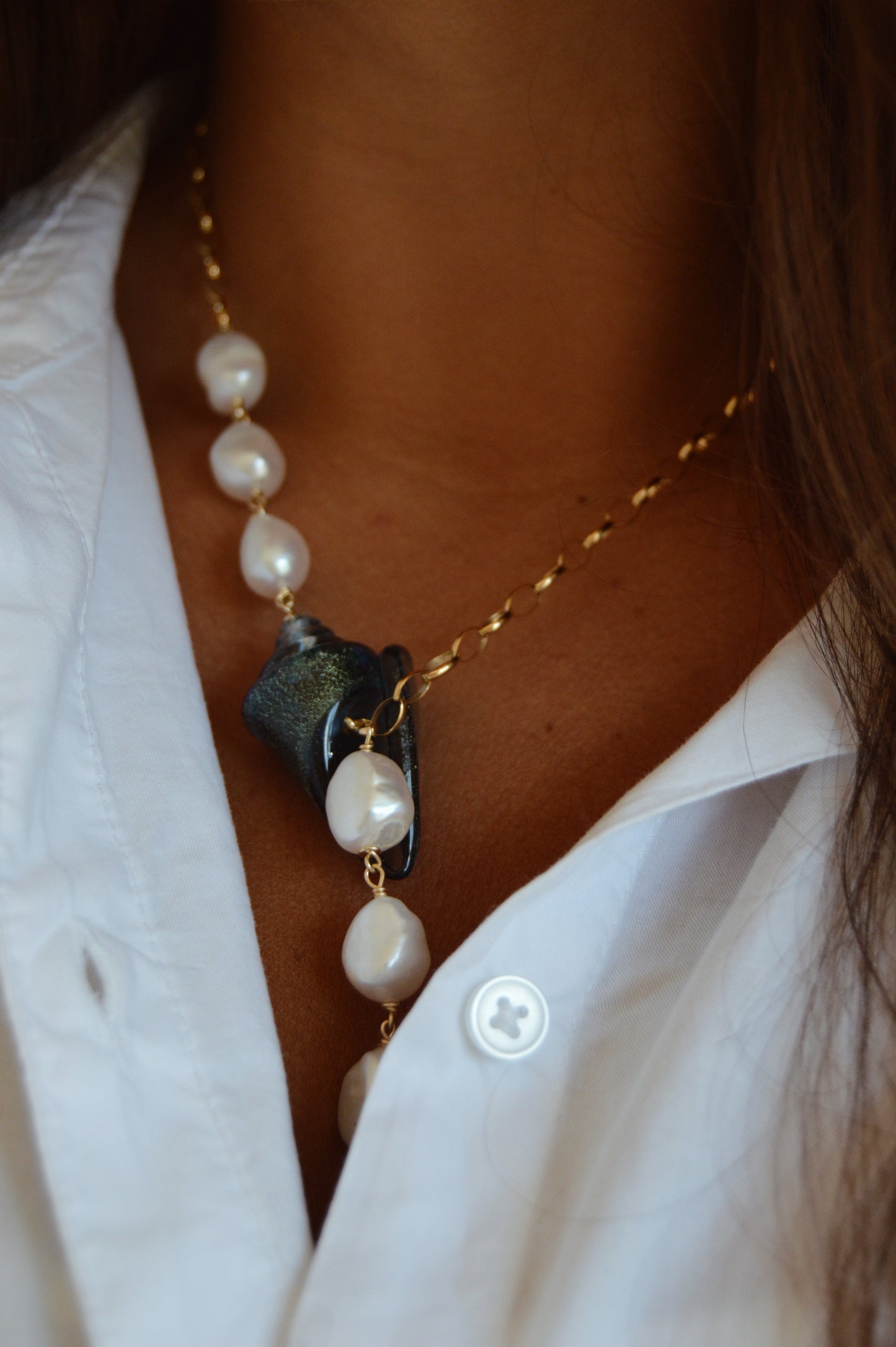 Glass Shell and Pearl Lariat