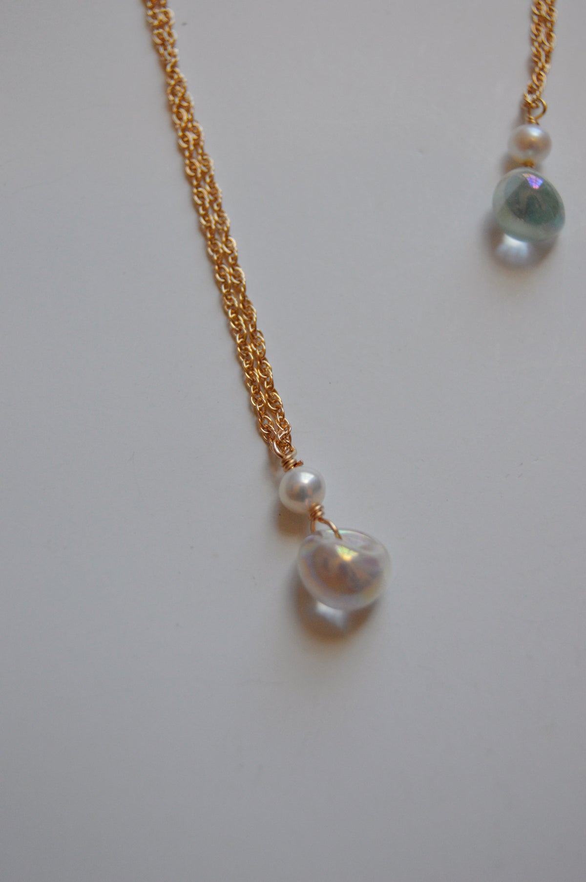 Dainty Bubble Drop Layer