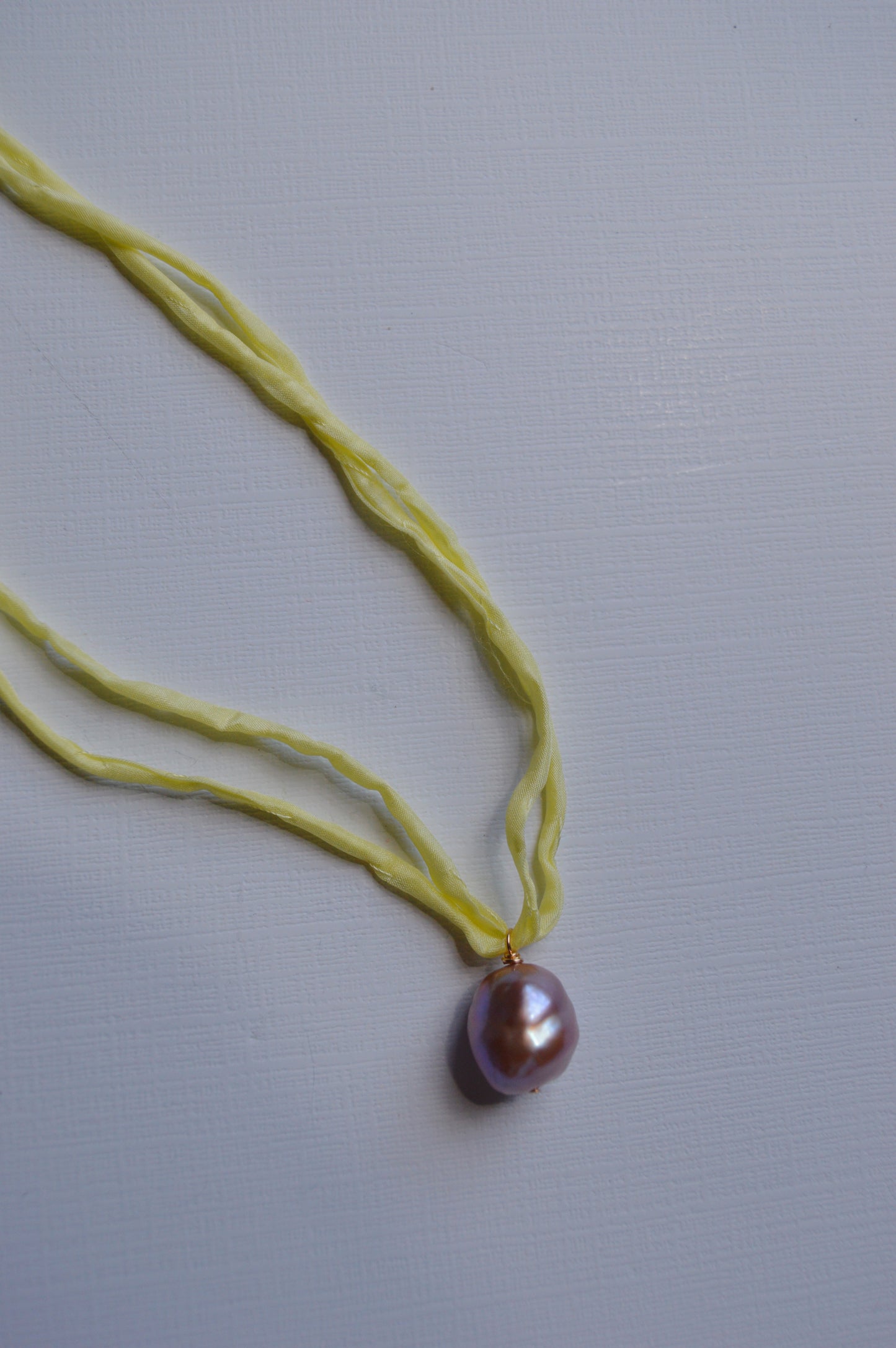 Floating Silk - Lavender Pearl