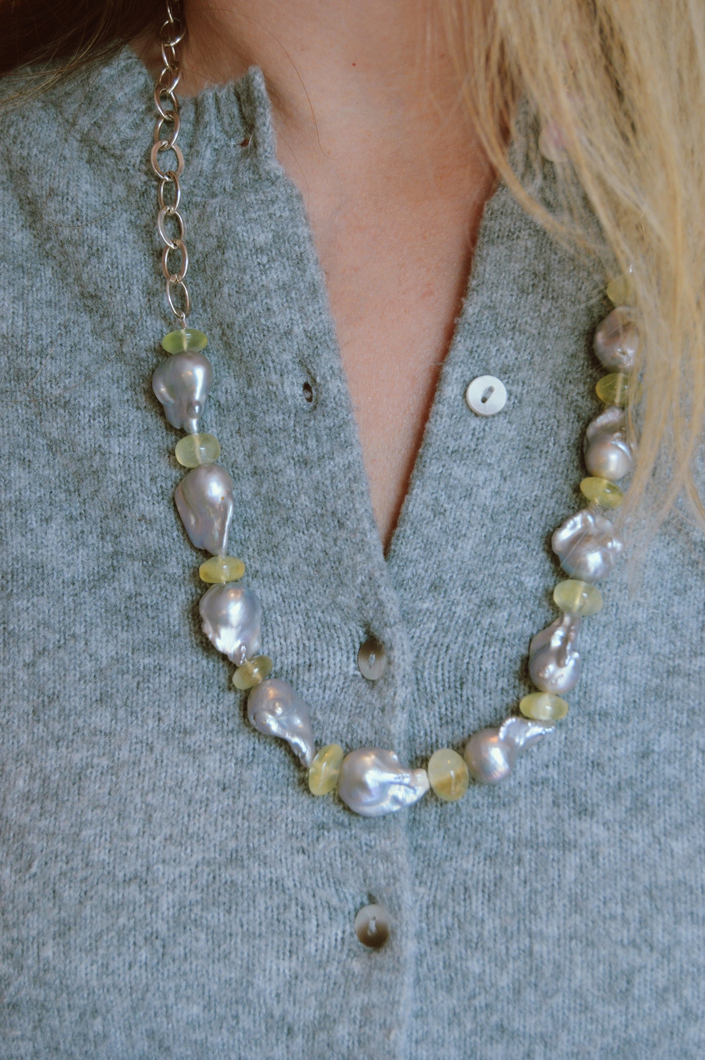 Pearl and Quartz Layer