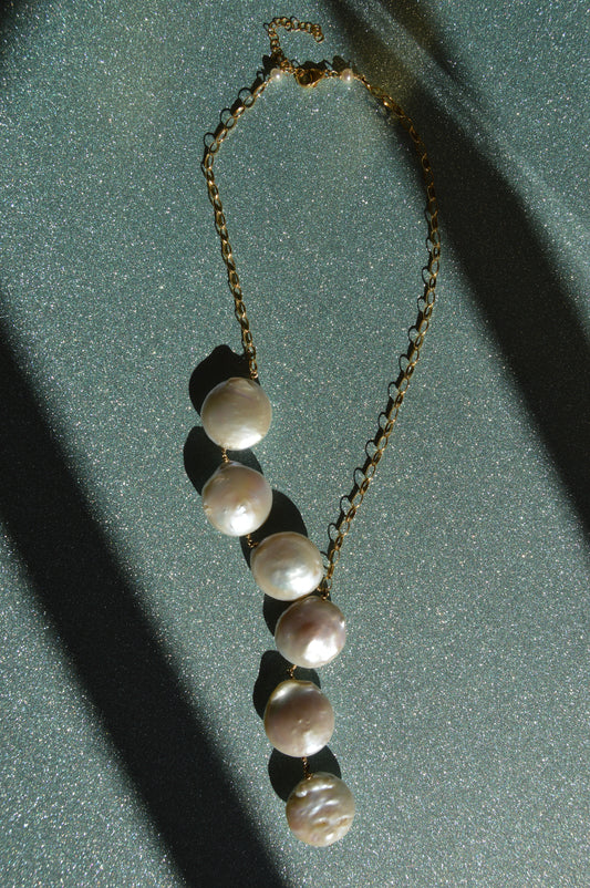Large Pearl Lariat