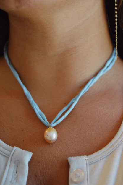 Single Pearl Silk Layer