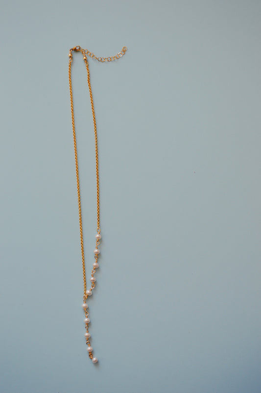 Dainty Pearl Lariat