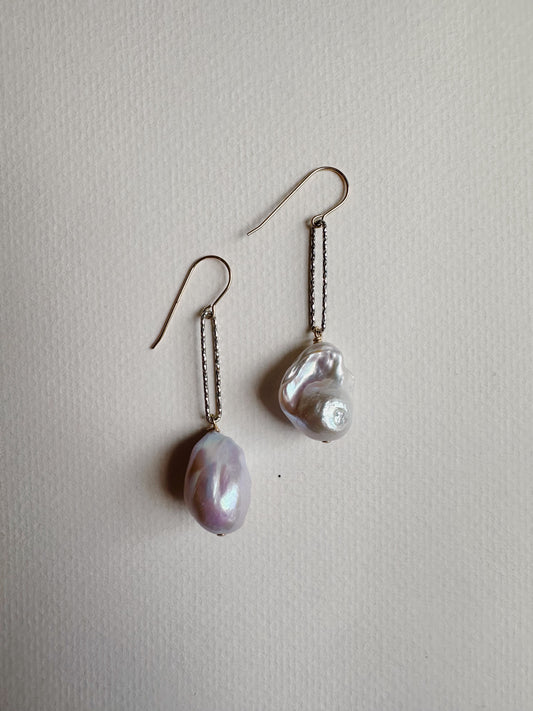 Glitzy Pearl Drops